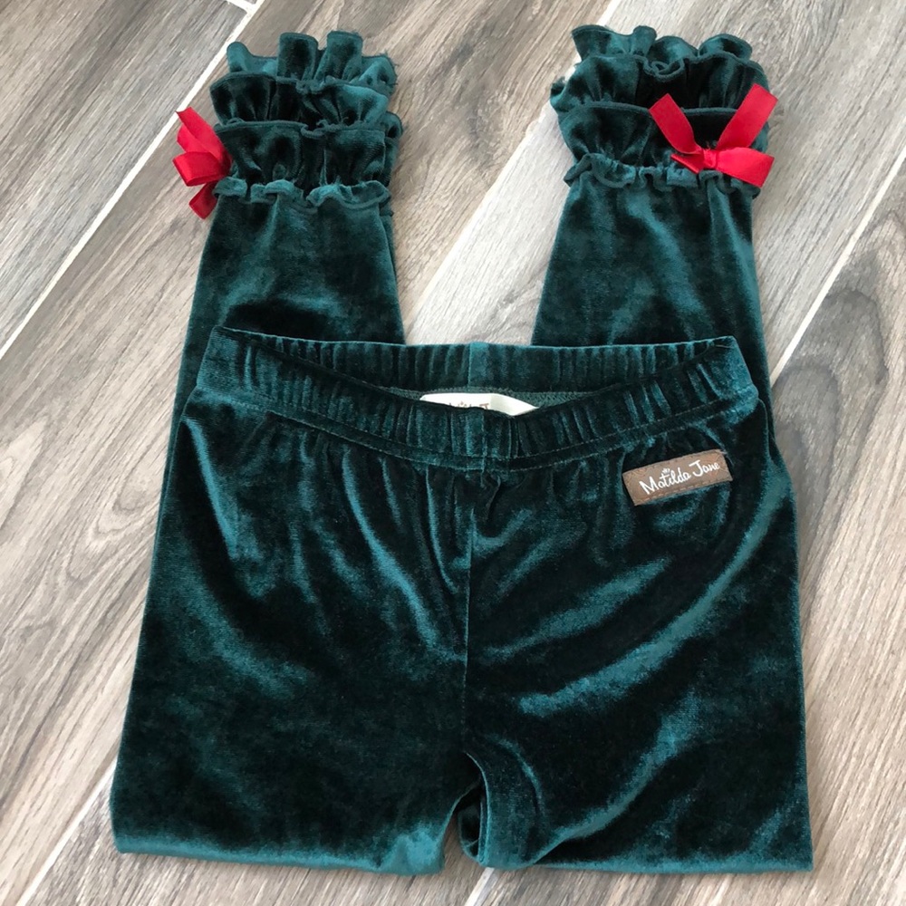 EUC Matilda Jane Christmas Leggings